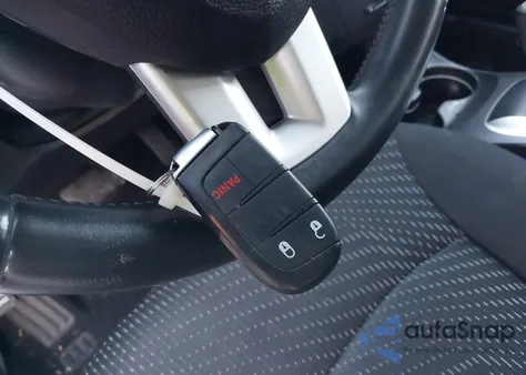 2016 Dodge Journey Se z USA, uszkodzony, nr VIN 3C4PDCAB0GT151700